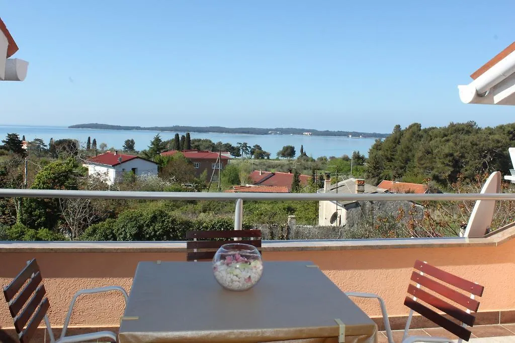 Apartment Fazana 11 Stinjan